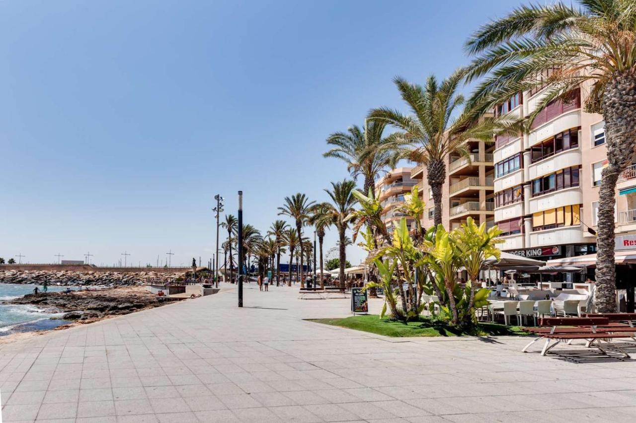 Сomfortable Apartament Caballero De Rodas Torrevieja Zewnętrze zdjęcie