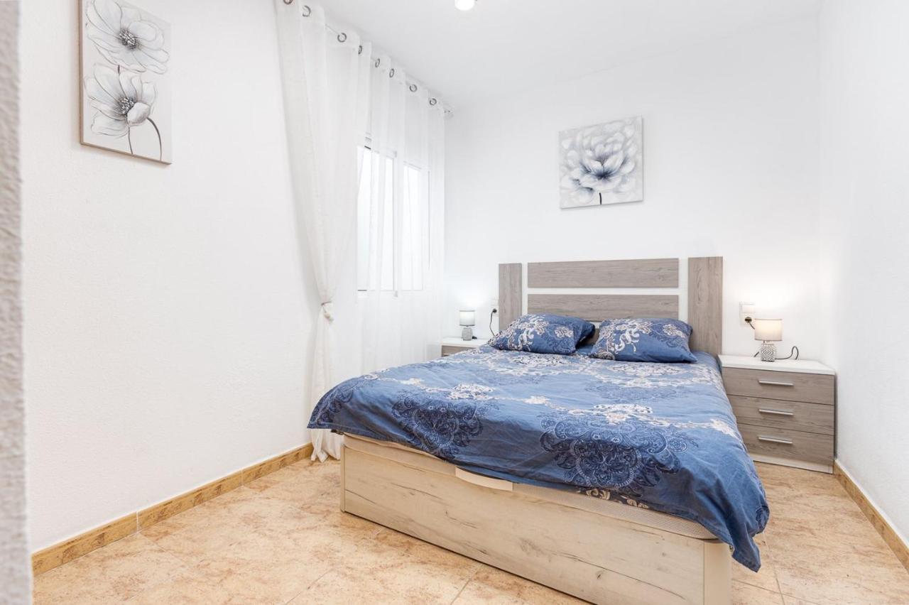 Сomfortable Apartament Caballero De Rodas Torrevieja Zewnętrze zdjęcie