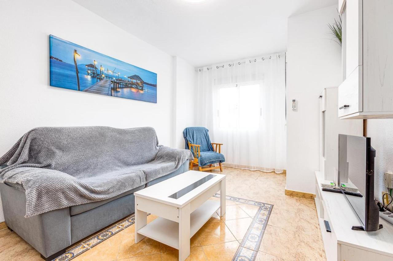 Сomfortable Apartament Caballero De Rodas Torrevieja Zewnętrze zdjęcie