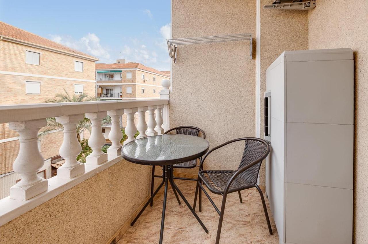 Сomfortable Apartament Caballero De Rodas Torrevieja Zewnętrze zdjęcie